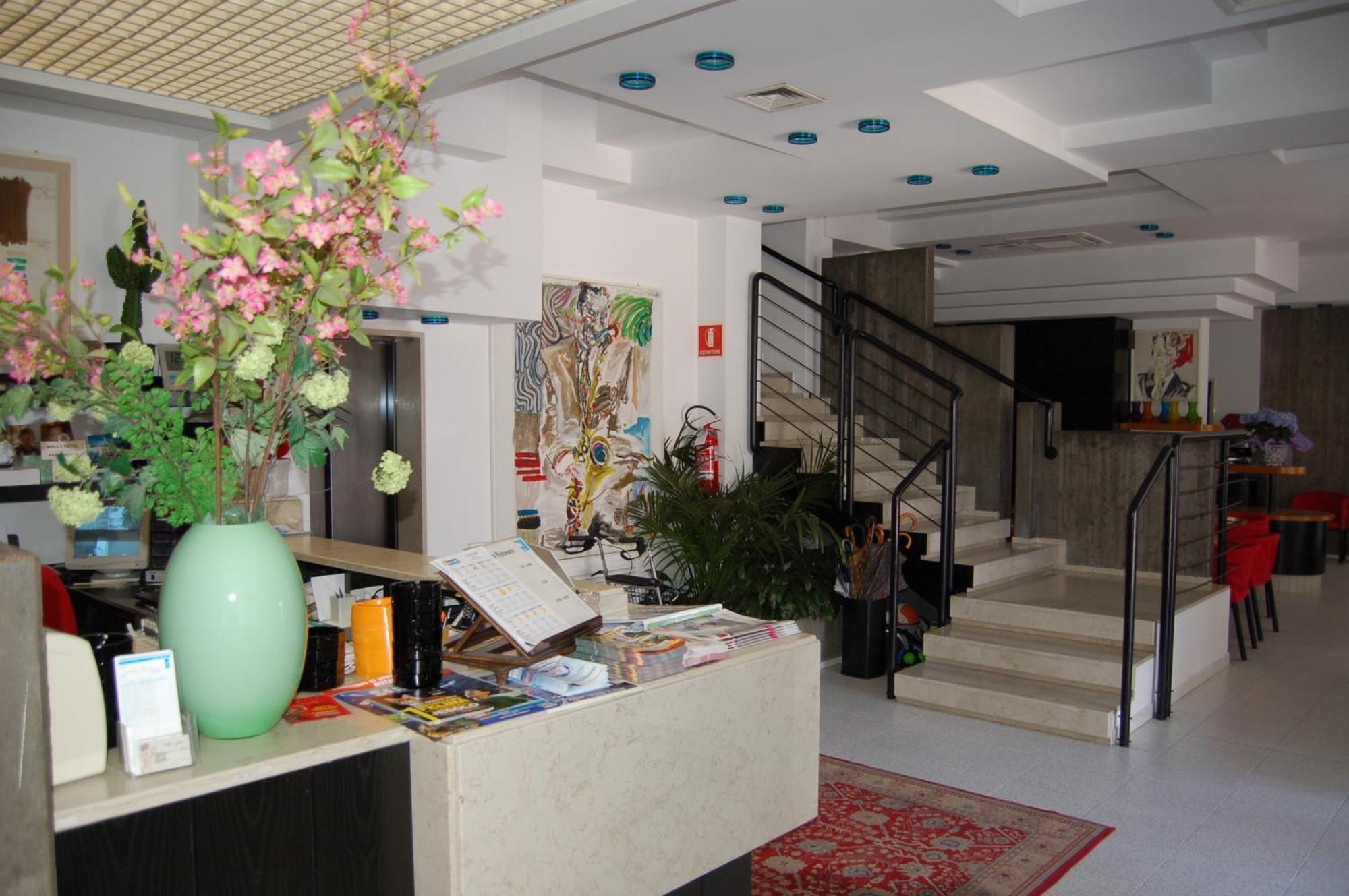 Hotel Wally Lido di Jesolo Kültér fotó